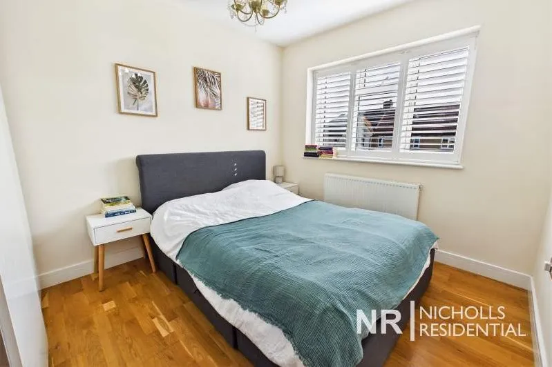 Church Rise, Chessington, KT9, photo 11