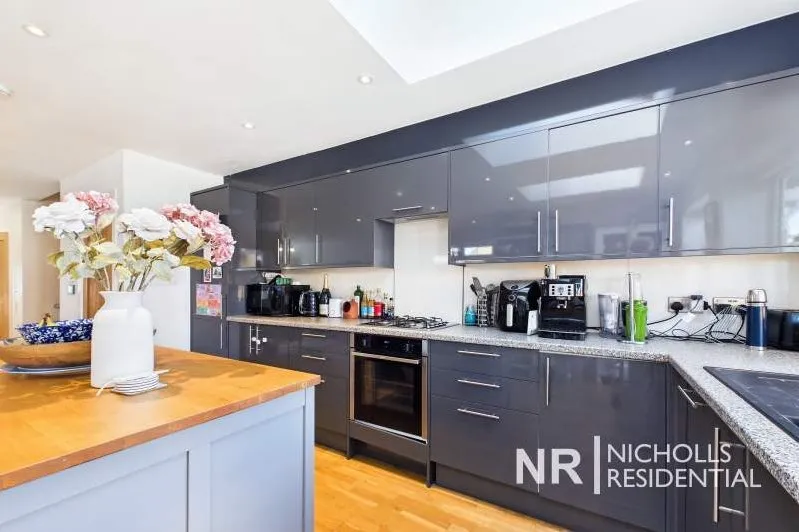 Church Rise, Chessington, KT9, photo 7