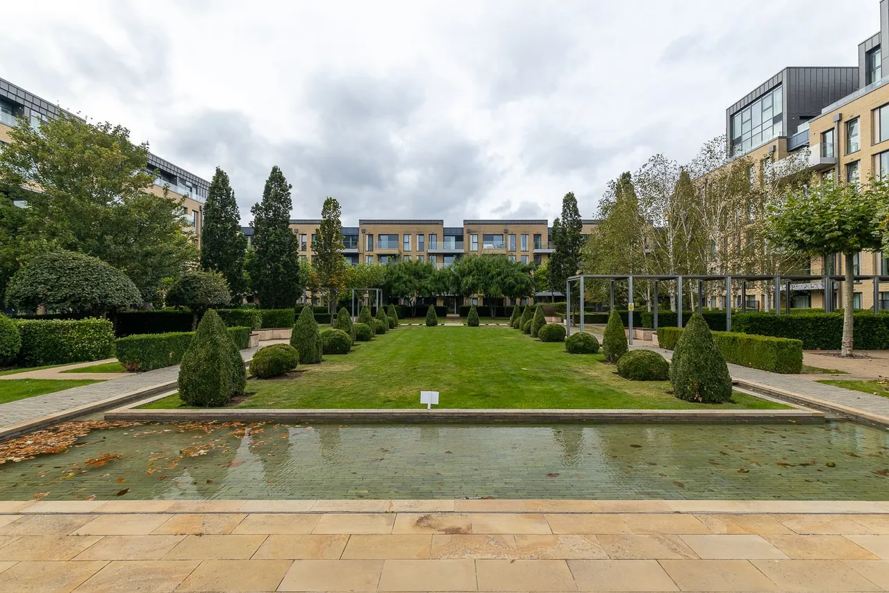 Central Avenue, Fulham, SW6, photo 22