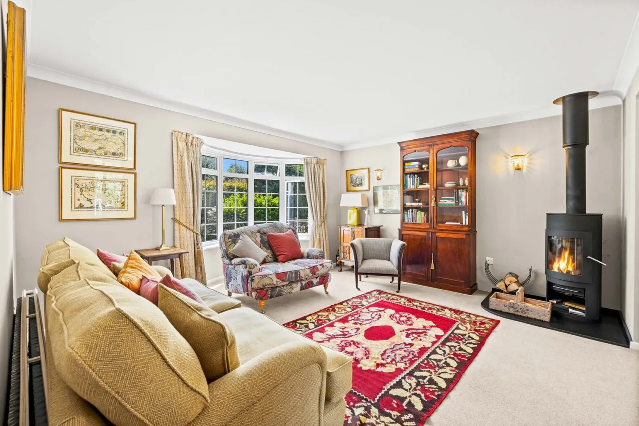 The Cravens Ship Street, East Grinstead, East Grinstead, RH19 4DX, photo 5