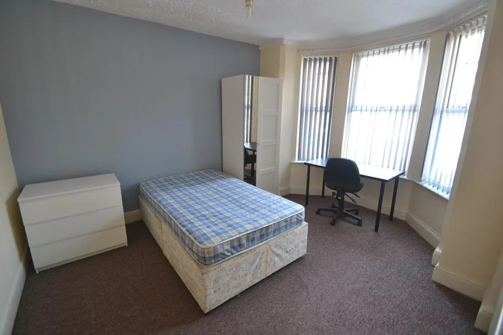 Balfour Road, Lenton, NG7, photo 4