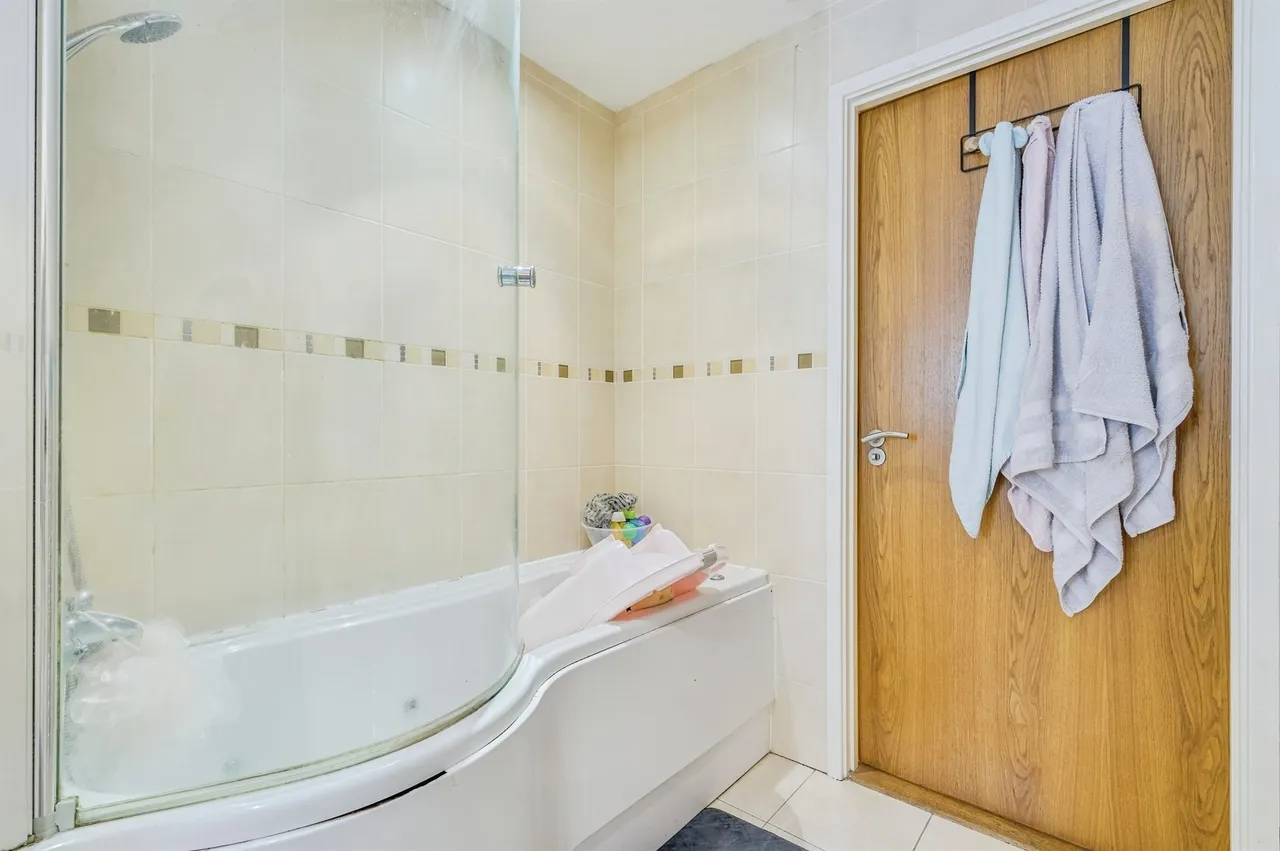 Barrack Place, Plymouth, PL1, photo 15