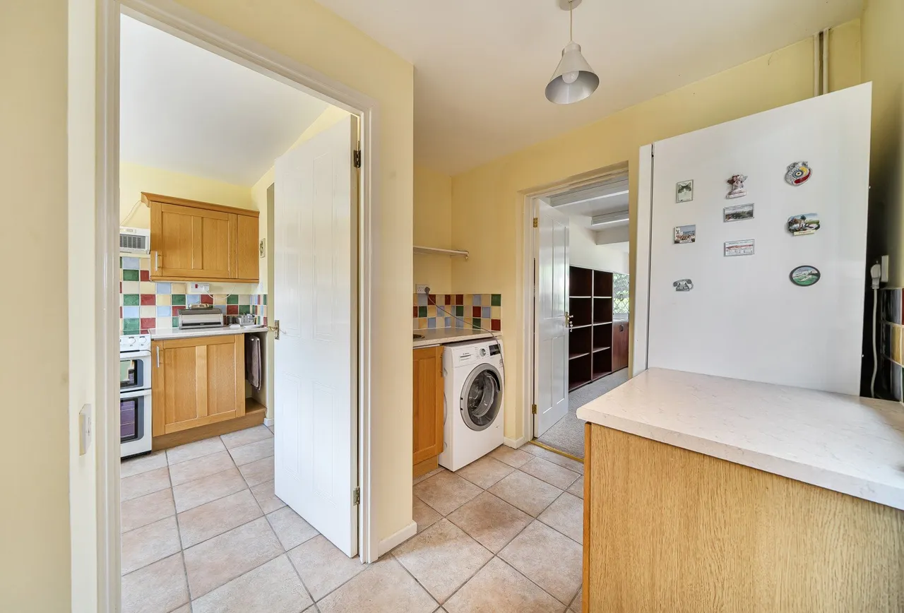 The Worthys, Gloucestershire, Bradley Stoke, BS32 8DH, photo 2