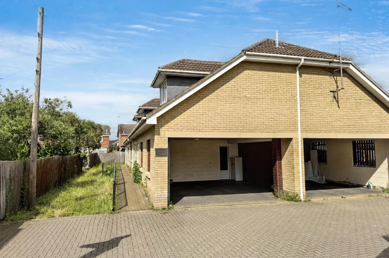 Renson Close, Peterborough, PE4, photo 9