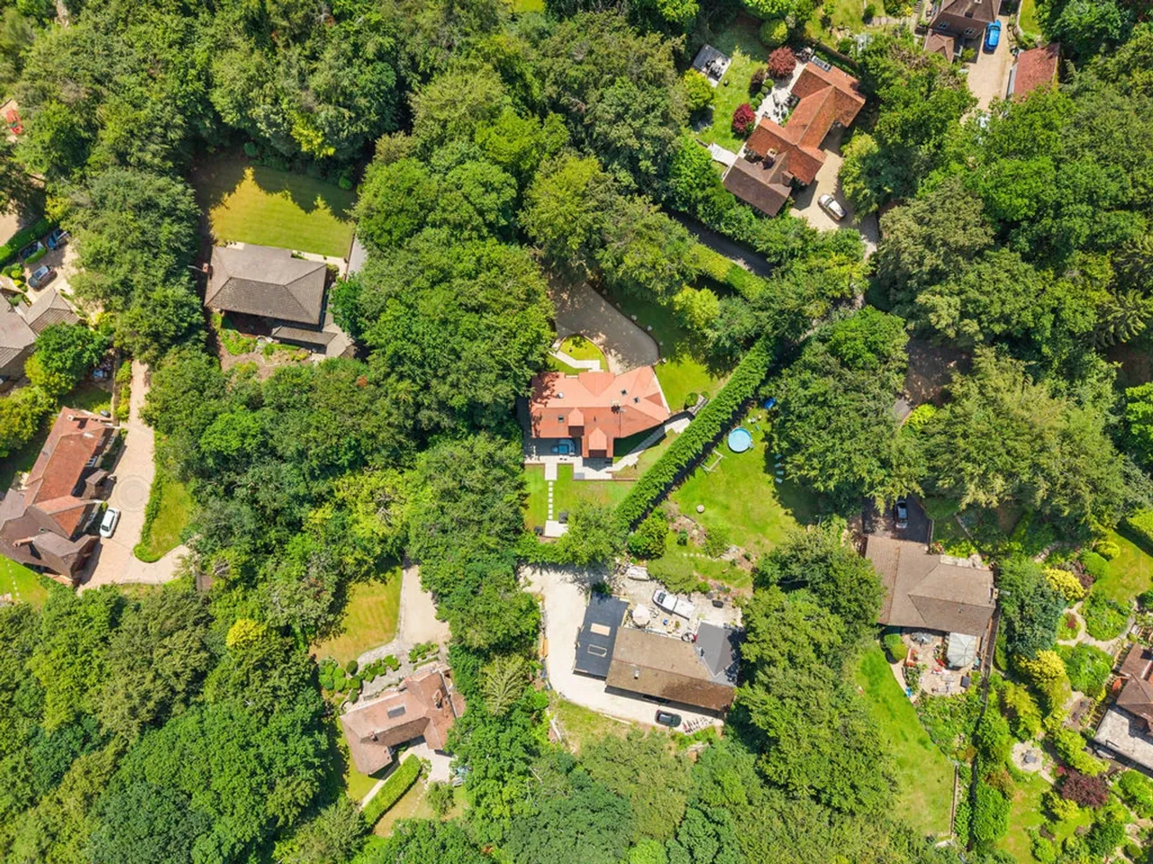 St. Johns Road, Hazlemere, HP15, photo 30