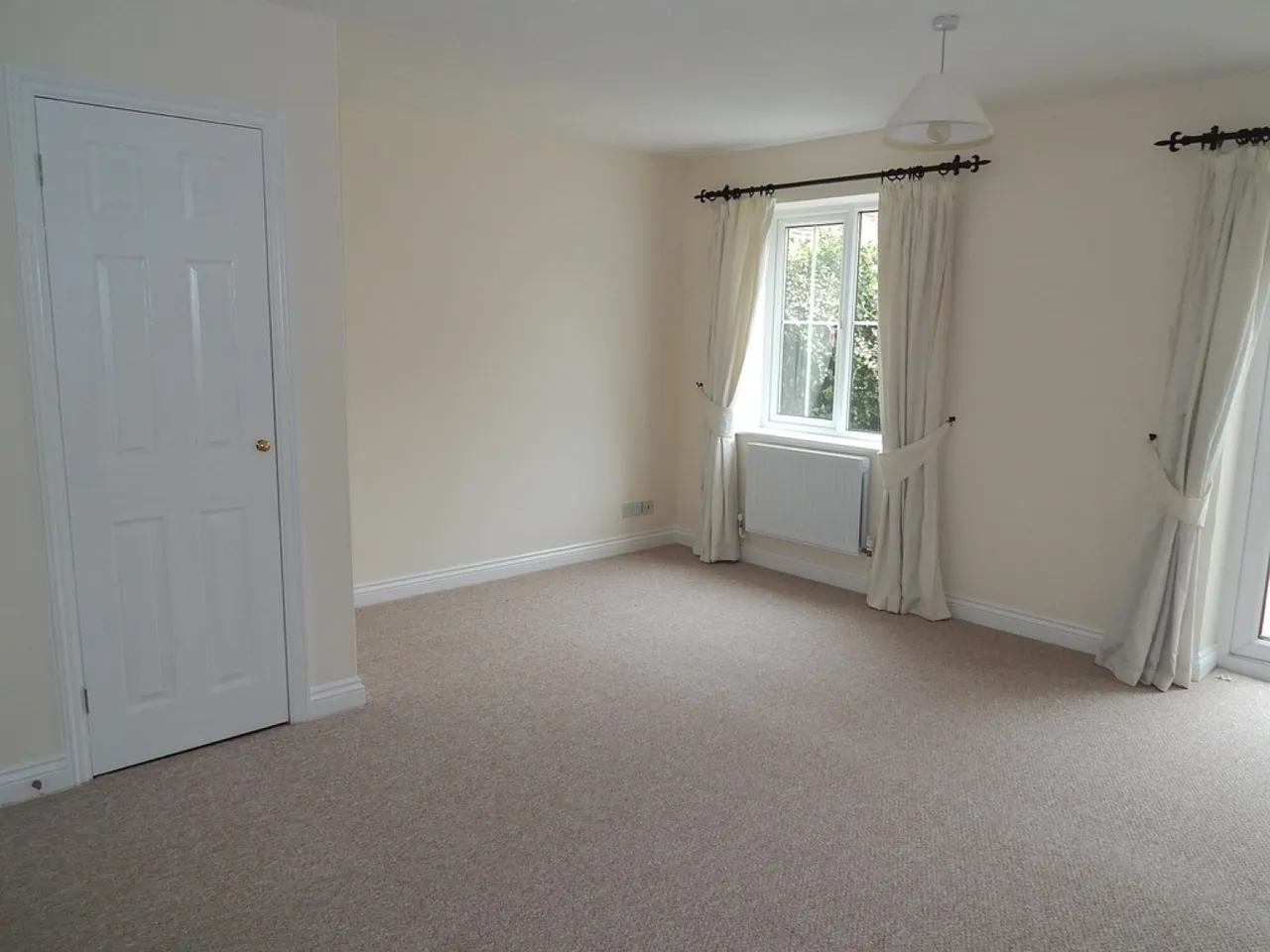 Southmoor, OX13, photo 6