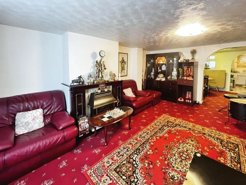 Market Street, Hollingworth, SK14, photo 3