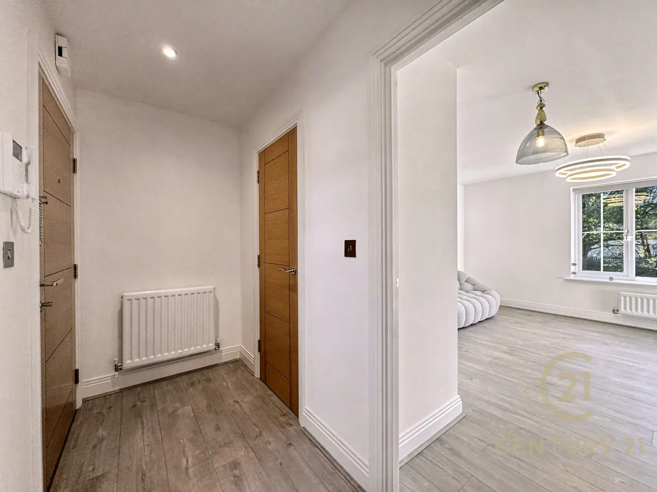 Bridge Street, Walton-On-Thames, KT12, photo 11