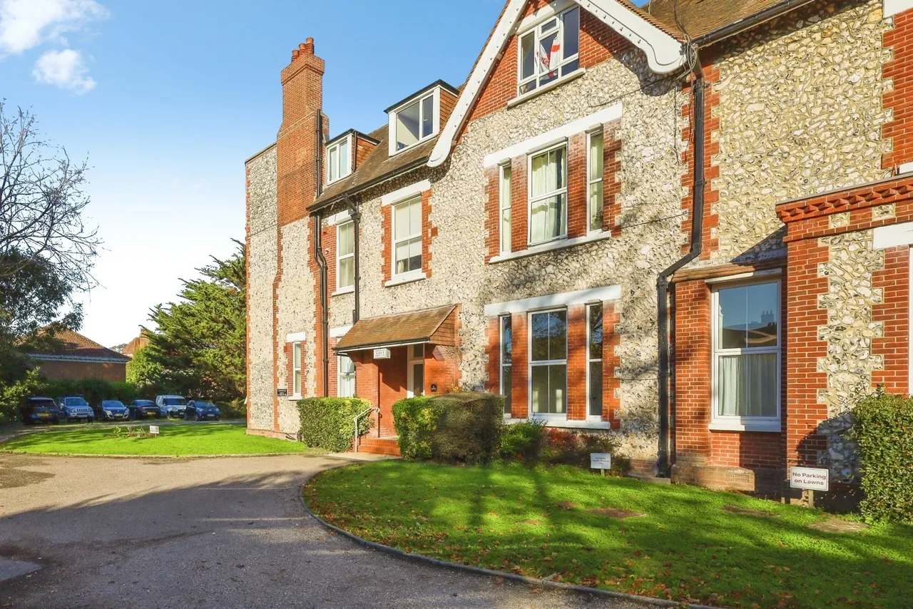 Blackwater Road, Eastbourne, BN21, photo 13