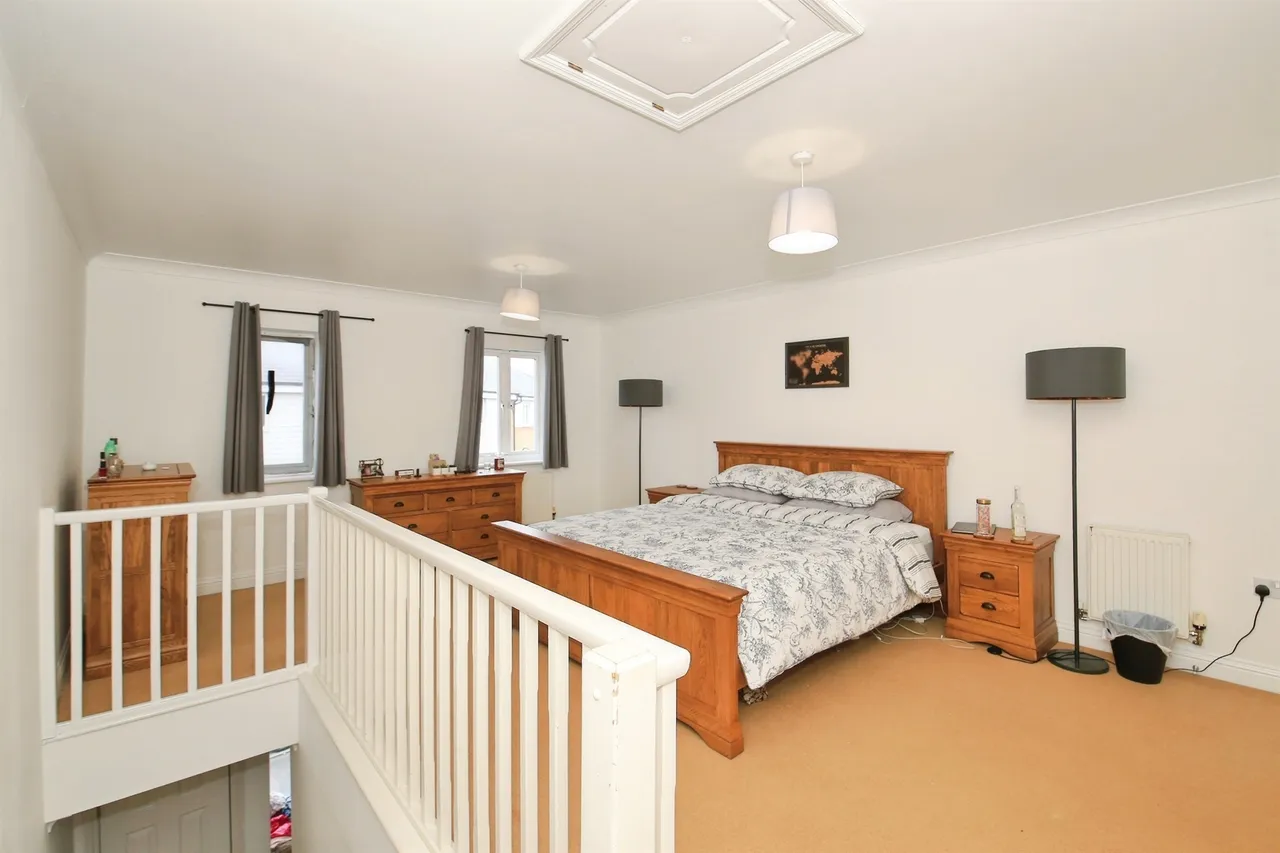 Harn Road, Hampton Centre, Peterborough, photo 7