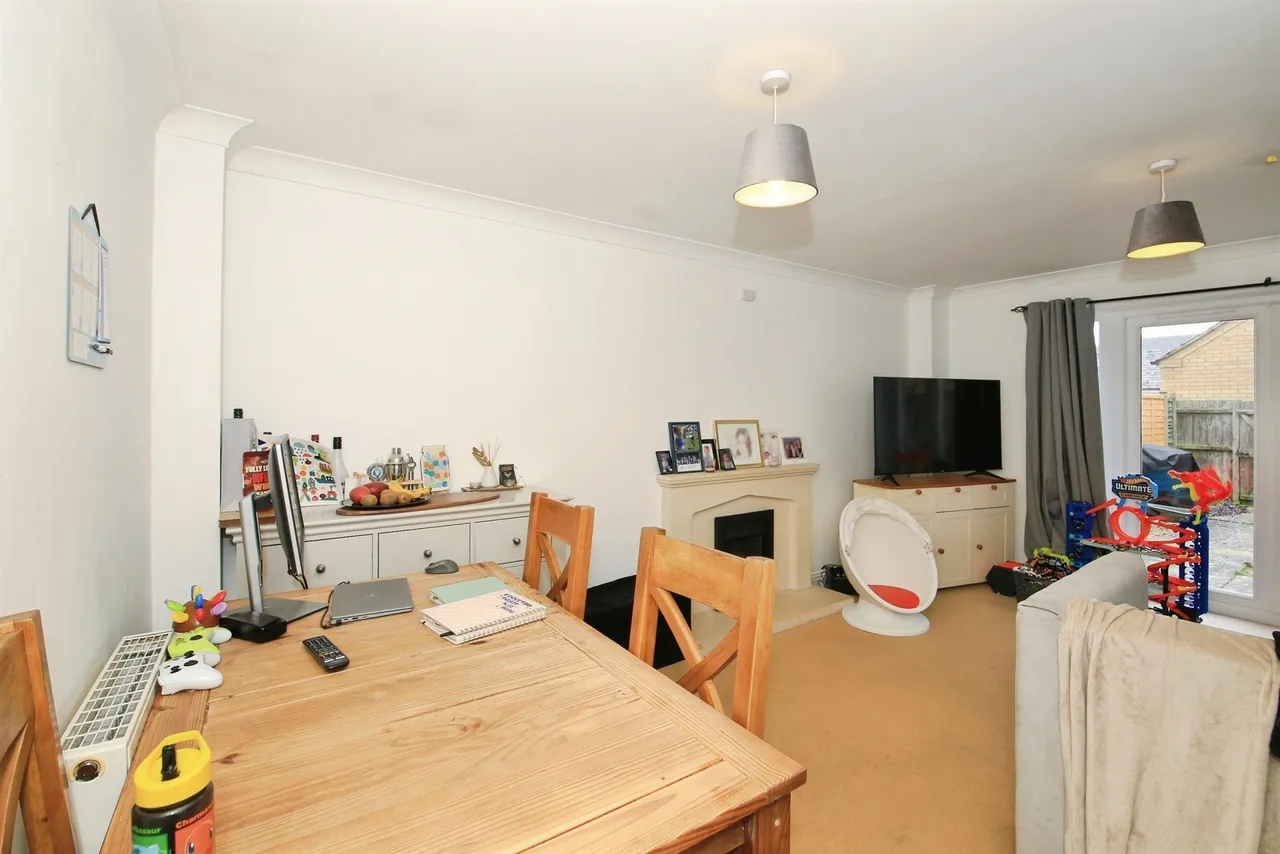 Harn Road, Hampton Centre, Peterborough, photo 5