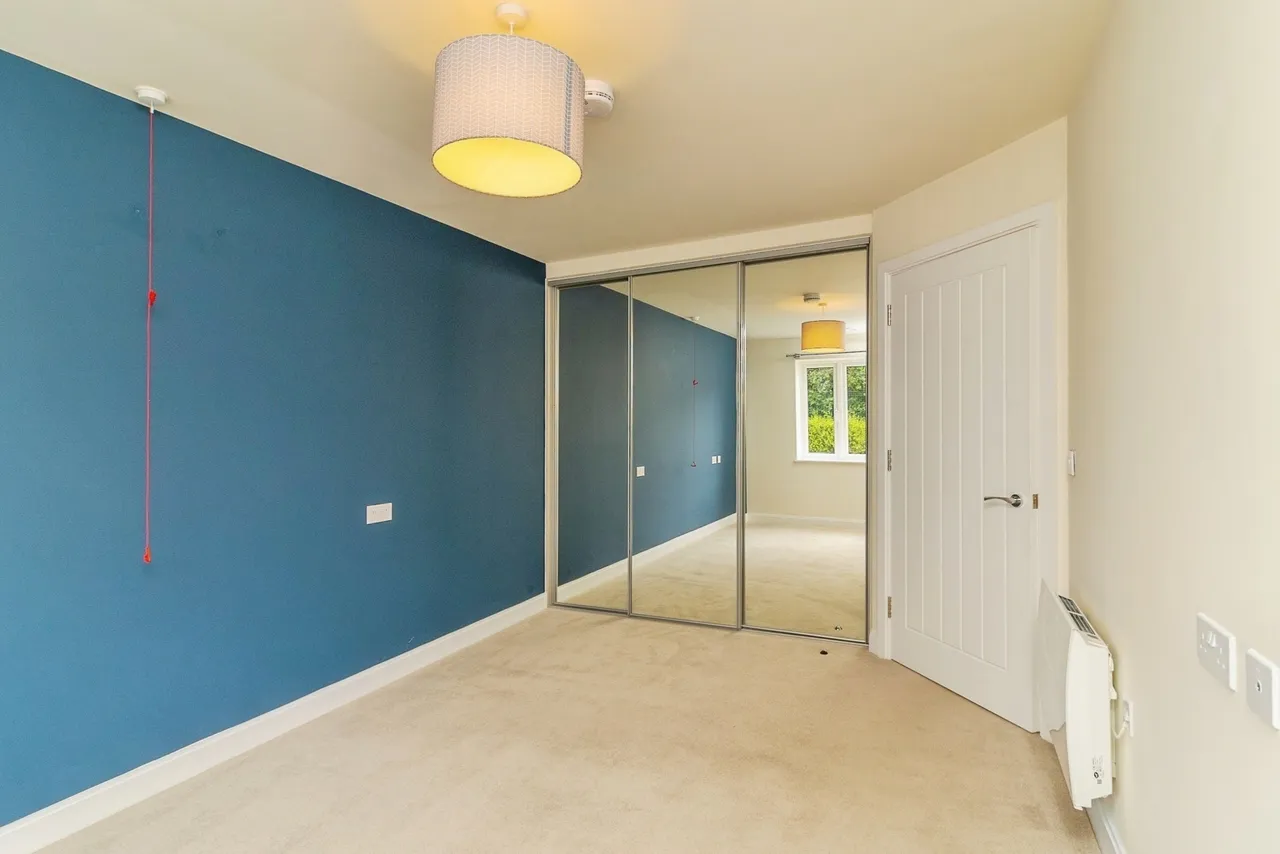 Barnsdale Drive, Westcroft, Milton Keynes, Buckinghamshire, MK4, photo 6