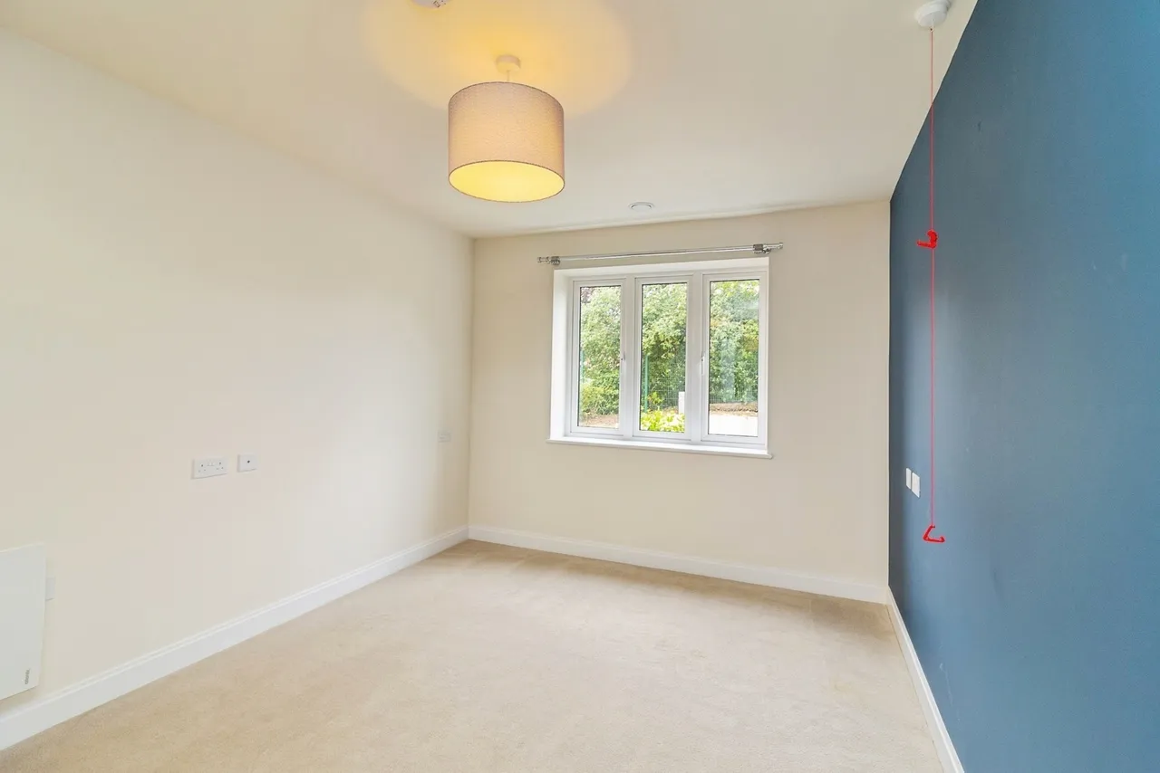 Barnsdale Drive, Westcroft, Milton Keynes, Buckinghamshire, MK4, photo 19