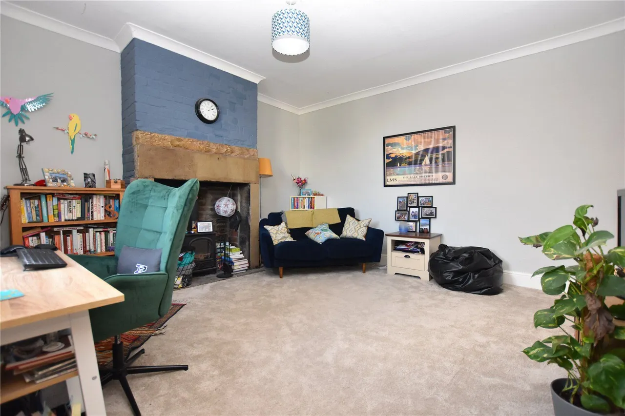 Oak Street, Pudsey, LS28, photo 4