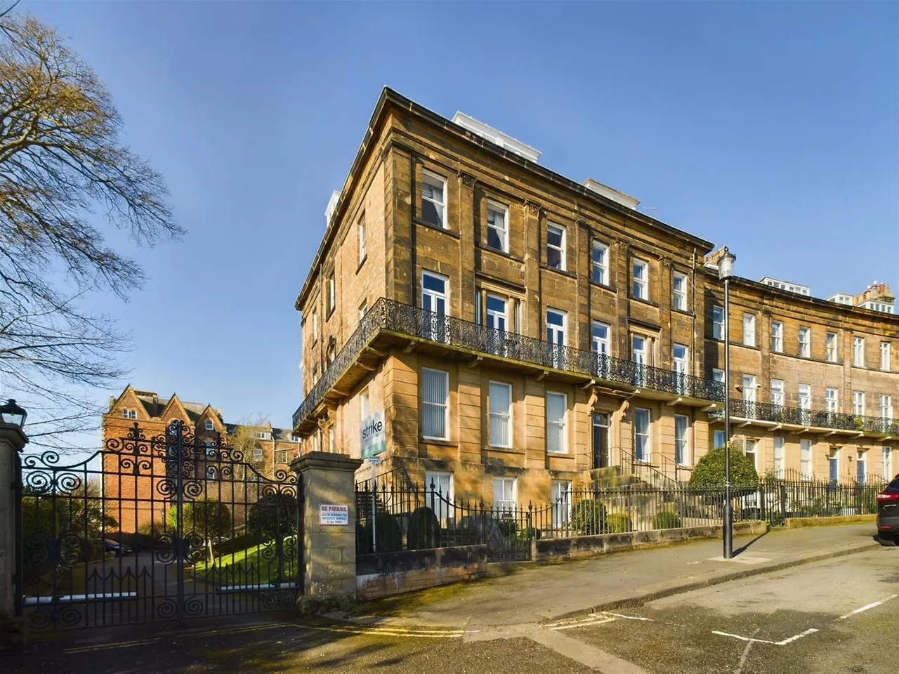 The Crescent, Scarborough YO11 2PW, photo 16