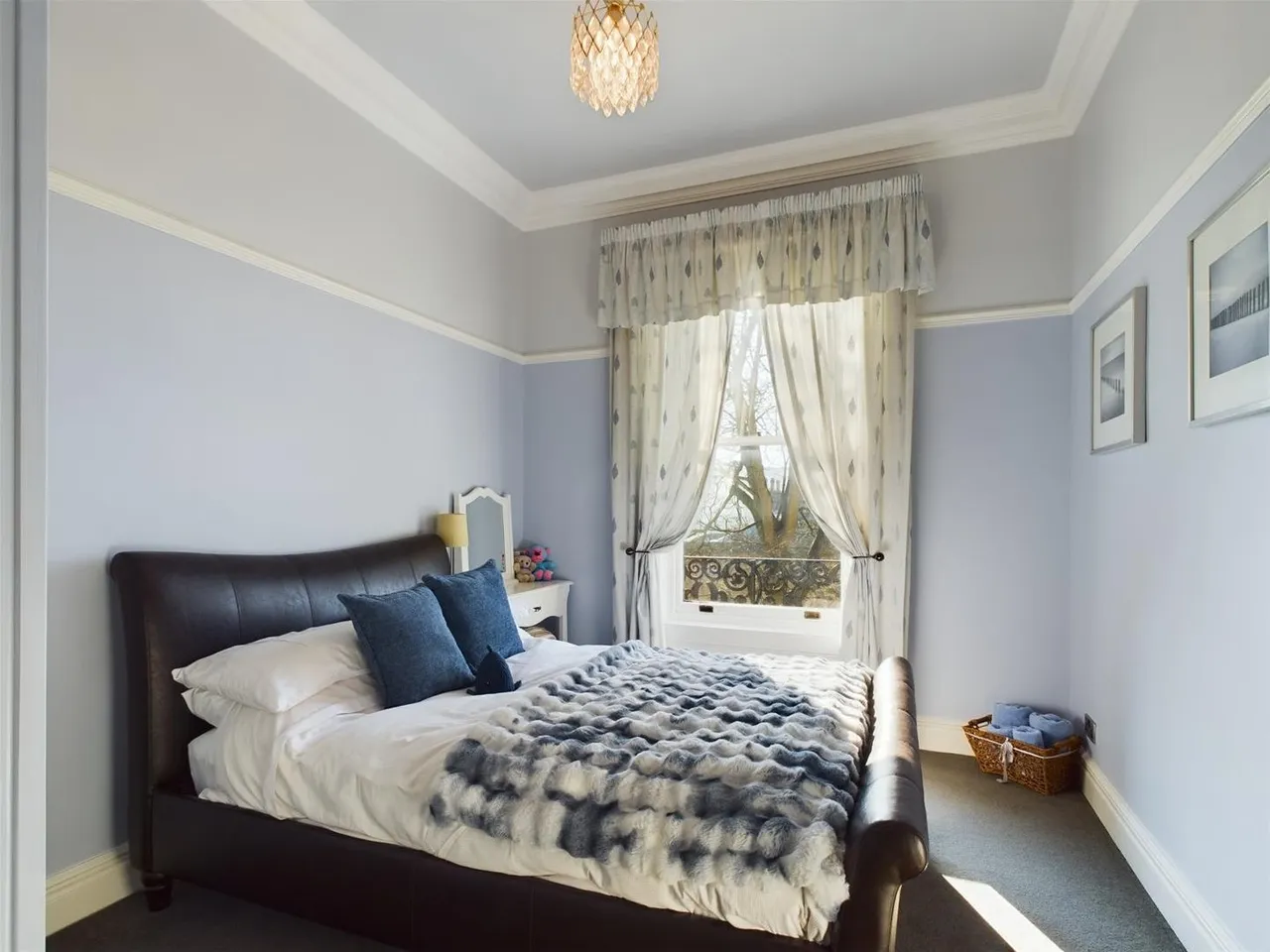 The Crescent, Scarborough YO11 2PW, photo 13