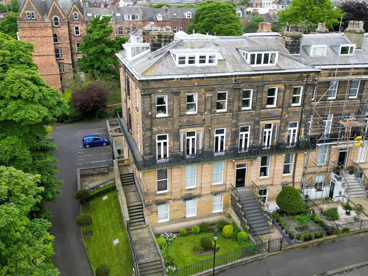 The Crescent, Scarborough YO11 2PW, photo 4