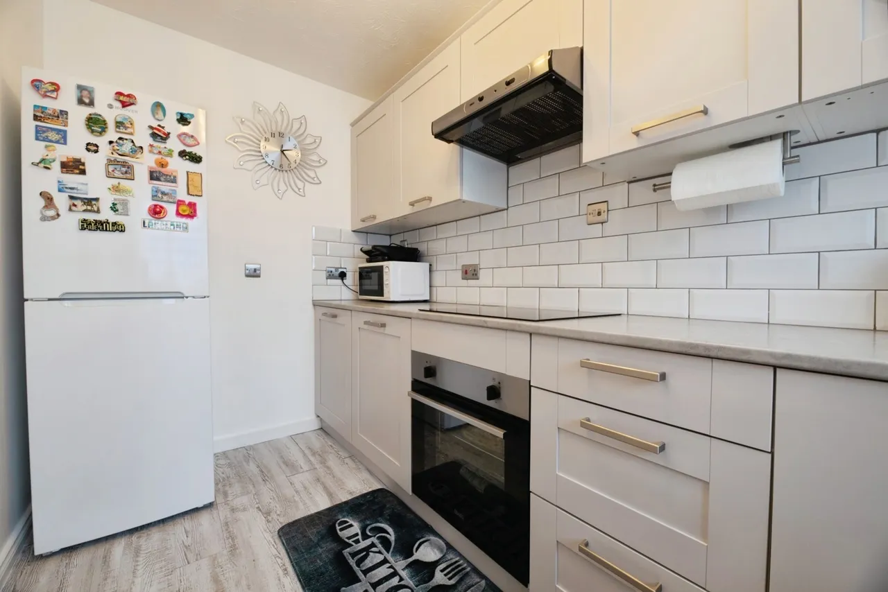 Waterside Close, Barking, IG11, photo 10