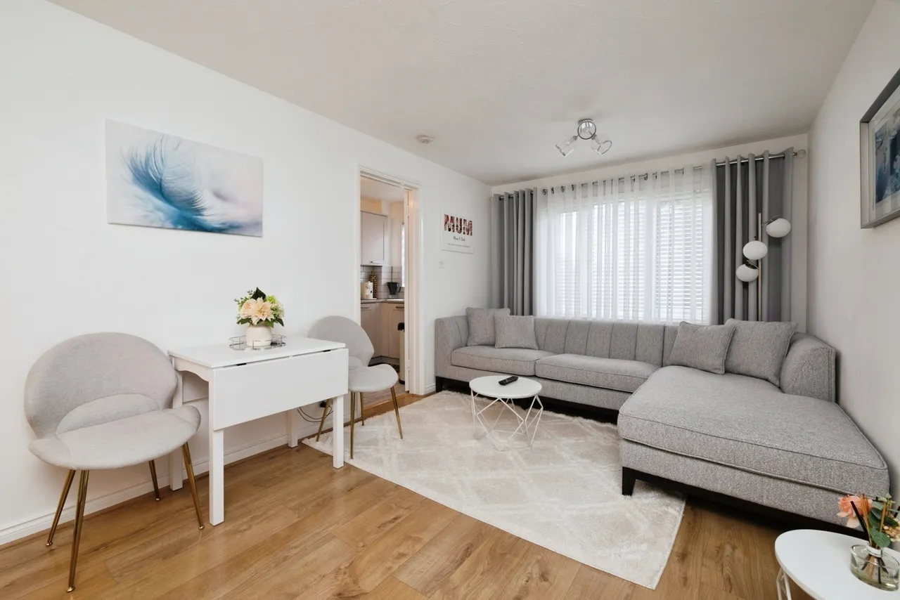 Waterside Close, Barking, IG11, photo 5