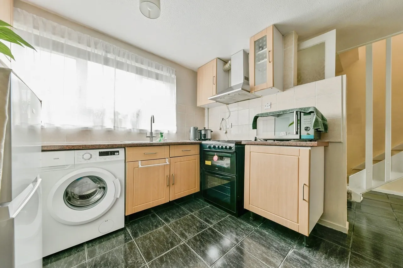 Canterbury Way, Stevenage, Hertfordshire, SG1, photo 7