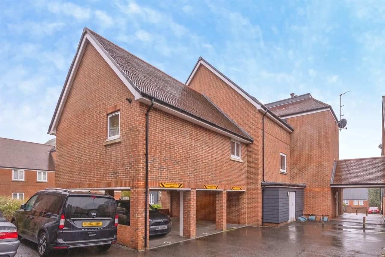 Abbess Way, Waterlooville, PO7, photo 3