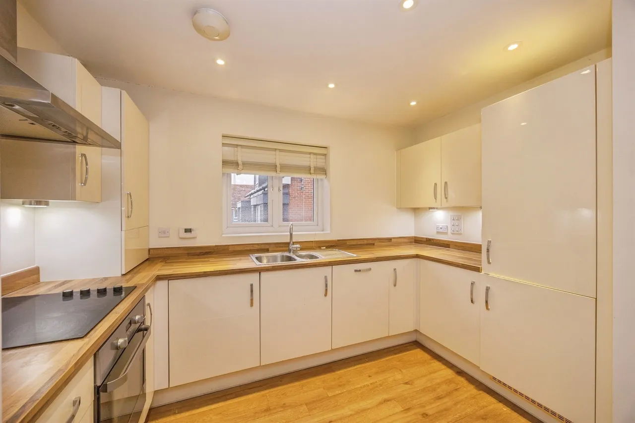 Abbess Way, Waterlooville, PO7, photo 9