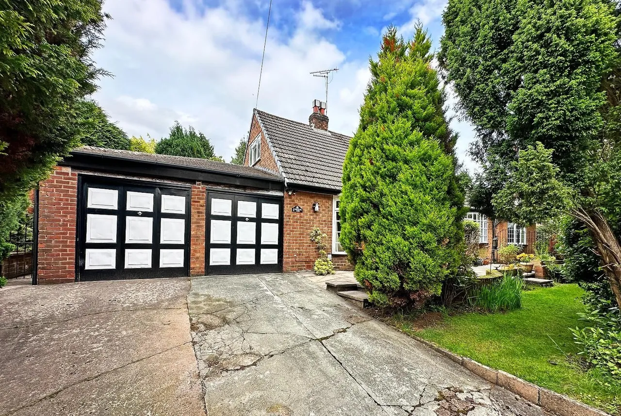 Brereton Close, Bowdon, Cheshire WA14 3AU, photo 18