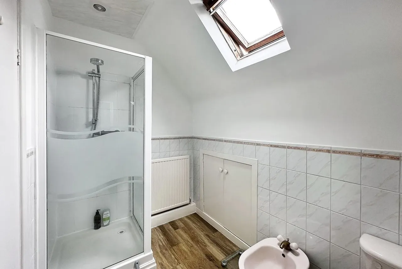 Brereton Close, Bowdon, Cheshire WA14 3AU, photo 14