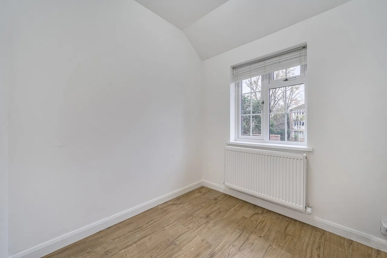 Westcombe Park Road, SE3, photo 19