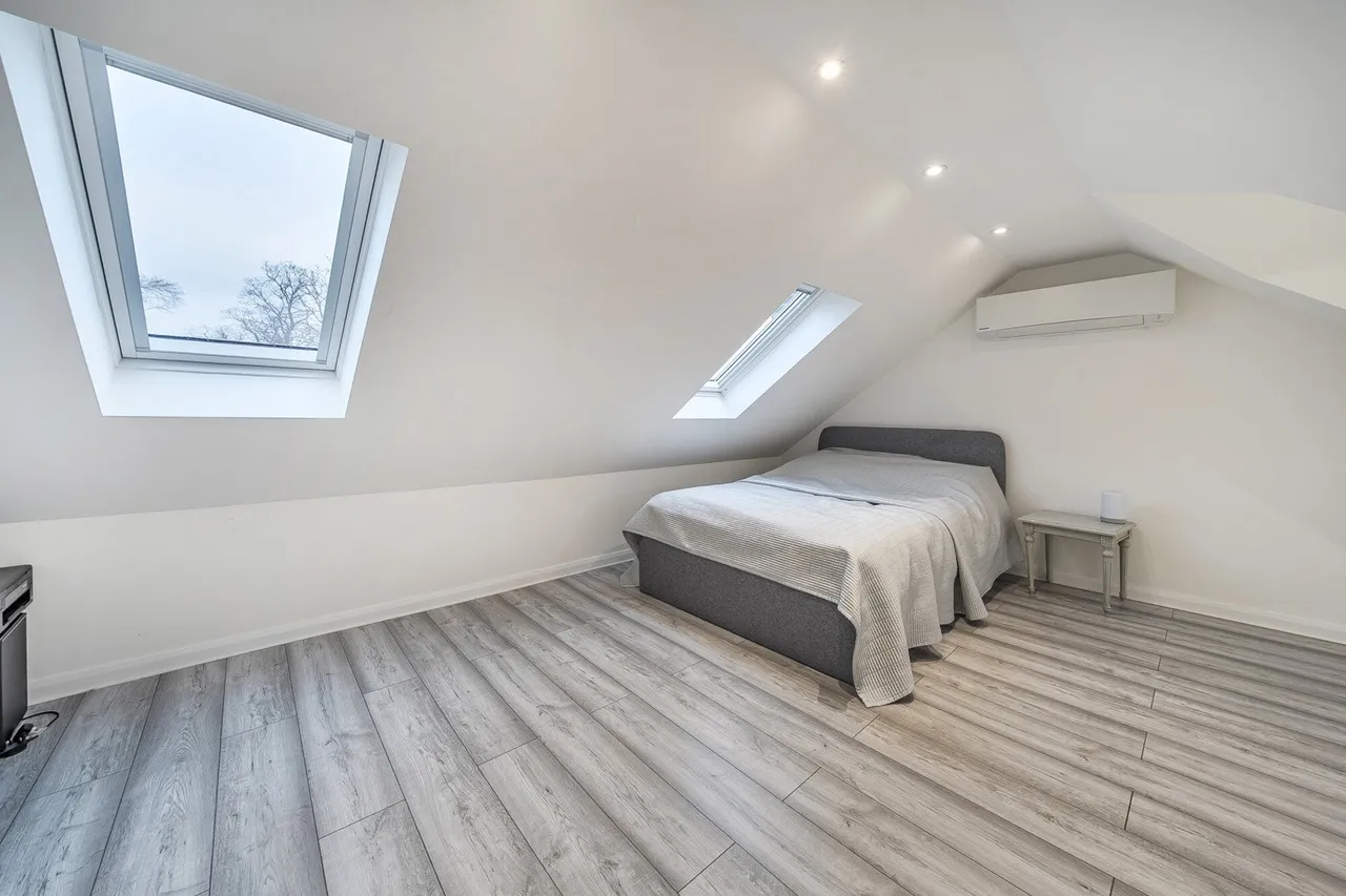 Westcombe Park Road, SE3, photo 16