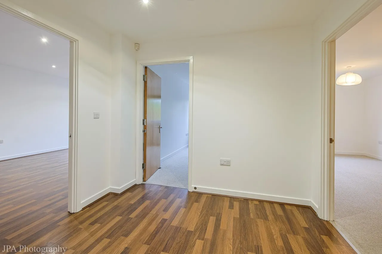 Constitution Hill, Woking, GU22, photo 4