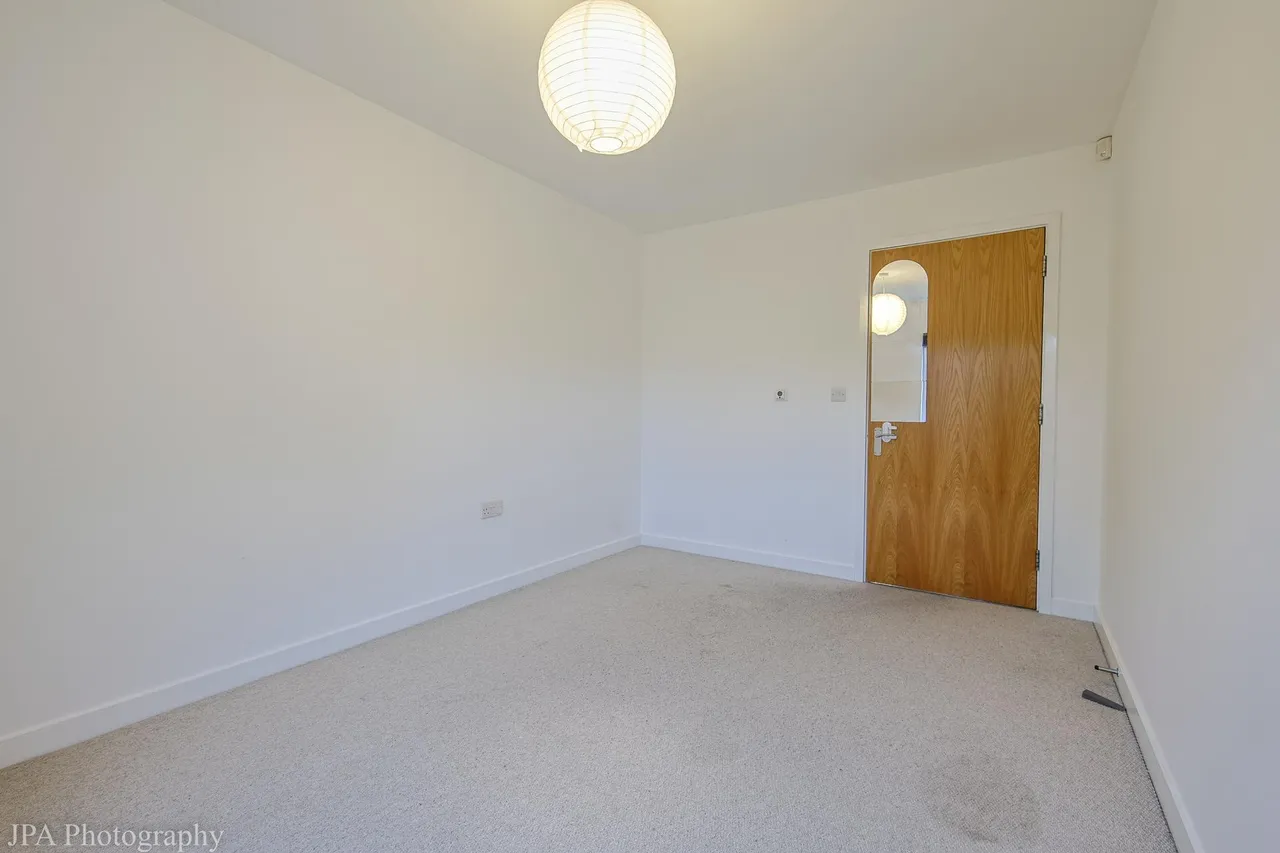 Constitution Hill, Woking, GU22, photo 11