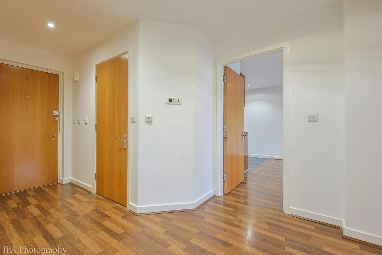 Constitution Hill, Woking, GU22, photo 9