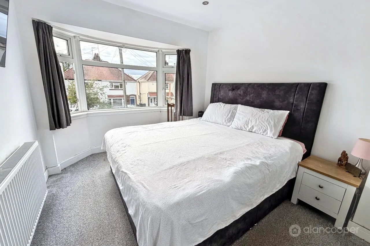 Glenfield Avenue, Weddington, CV10, photo 11