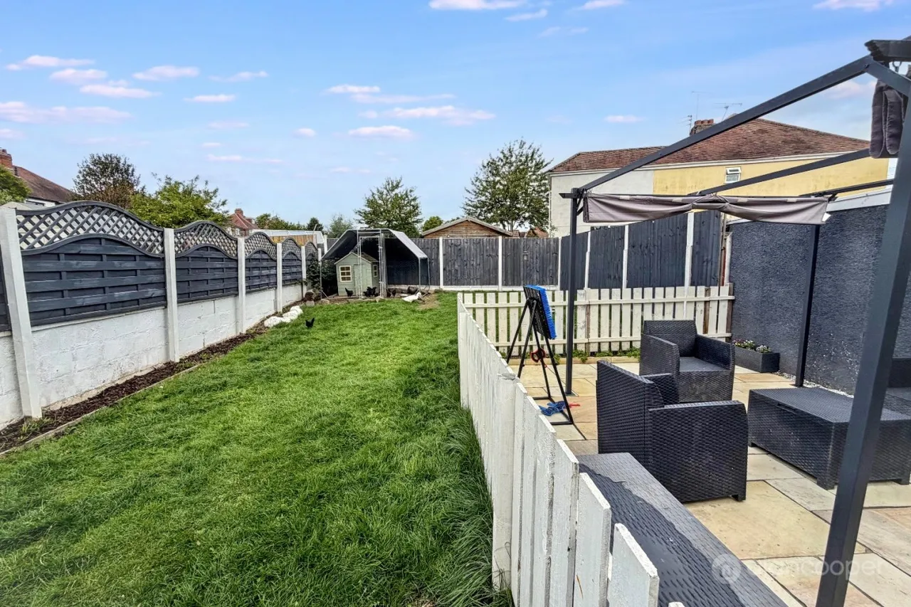 Glenfield Avenue, Weddington, CV10, photo 14