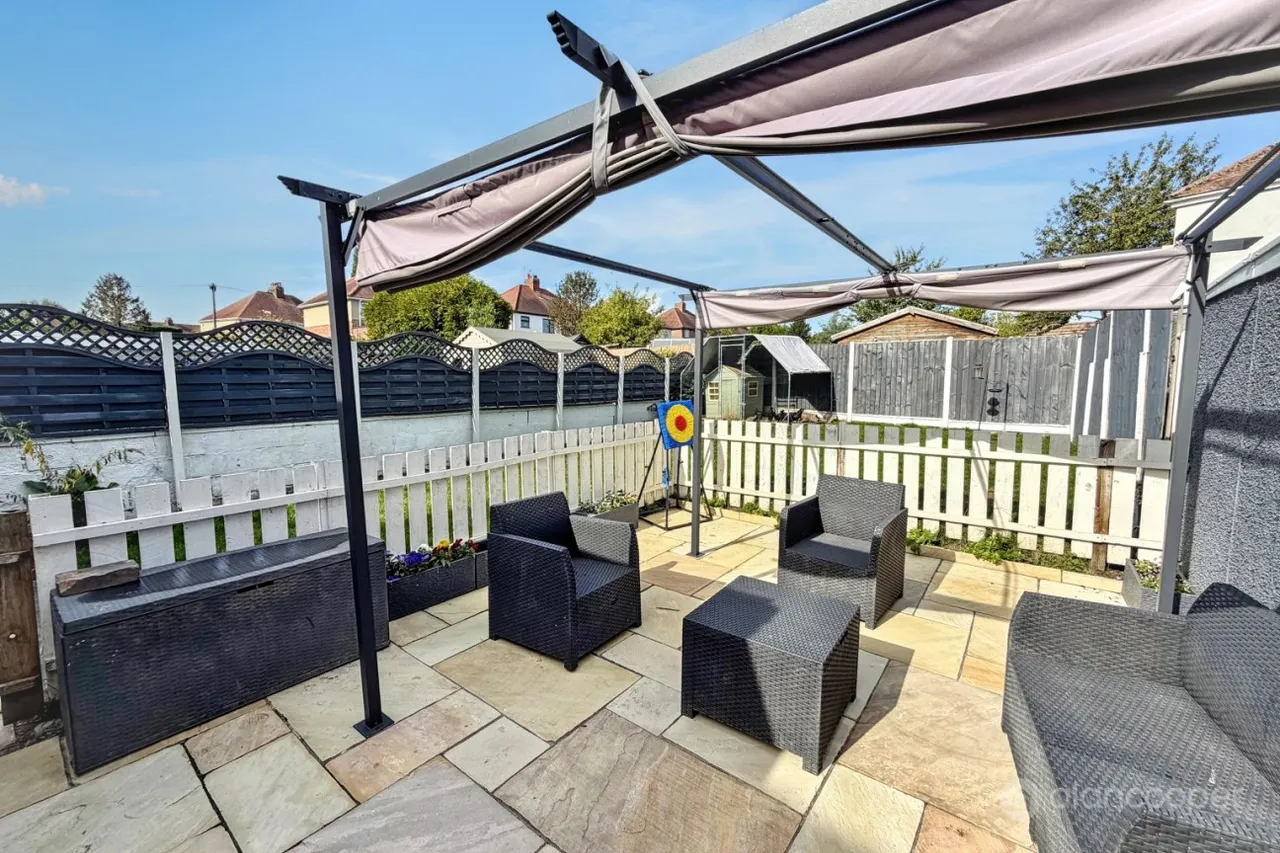 Glenfield Avenue, Weddington, CV10, photo 16