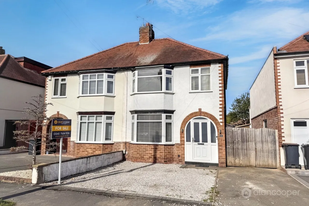 3 bed house for sale, Glenfield Avenue, Weddington, CV10