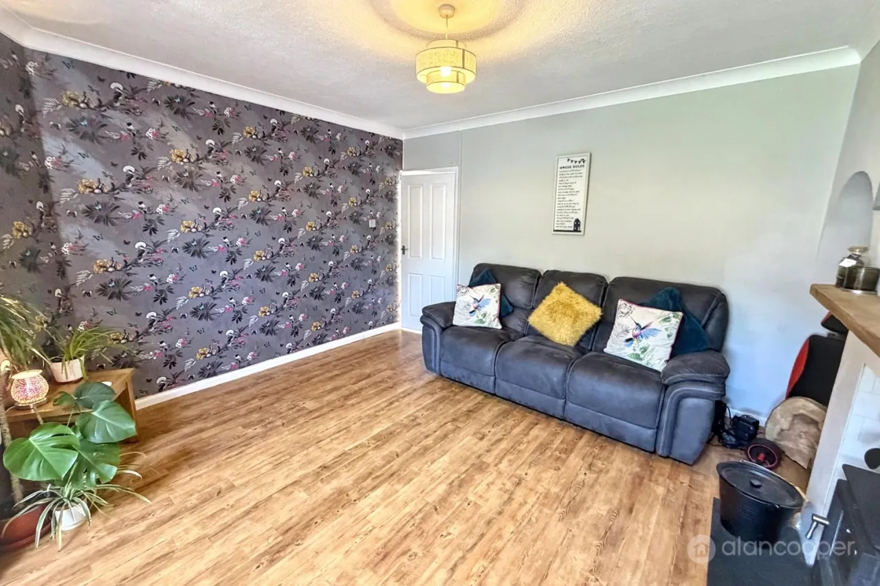 Glenfield Avenue, Weddington, CV10, photo 6