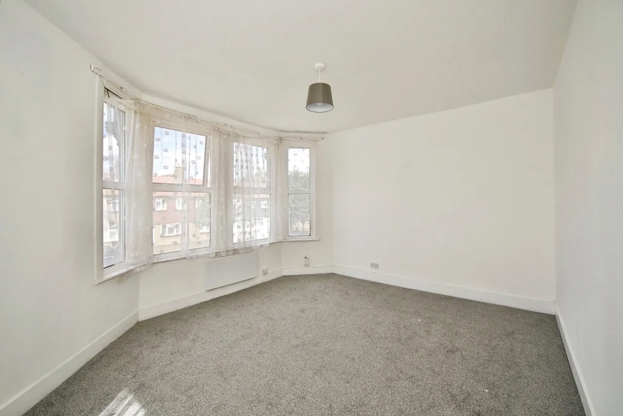 Montagu Road, London, N18, photo 16