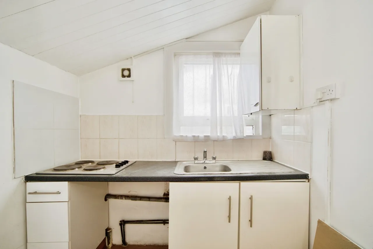 Montagu Road, London, N18, photo 10