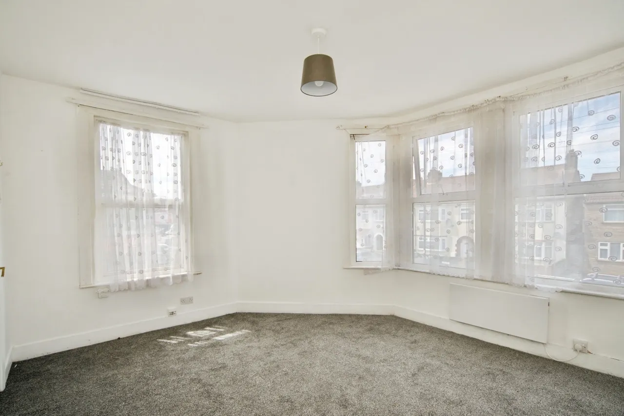 Montagu Road, London, N18, photo 6