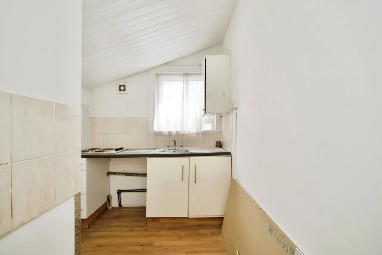 Montagu Road, London, N18, photo 22