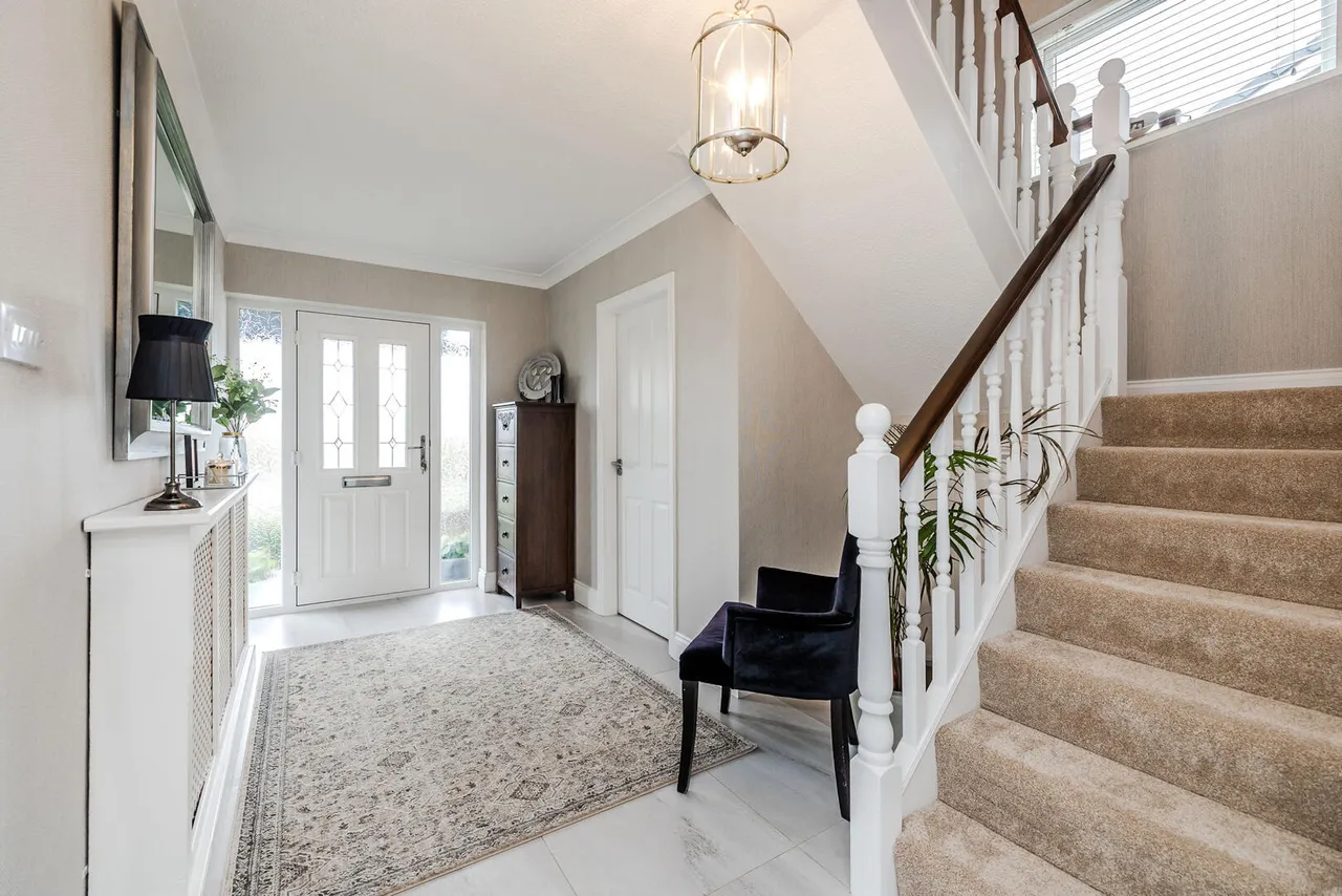 Ingram Drive, Chapel Park, photo 17
