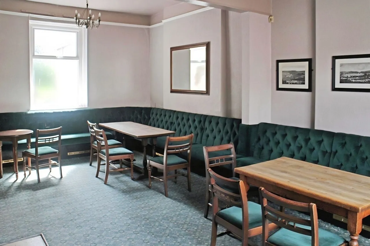 Elderbush Inn, Maesteg, CF34, photo 2