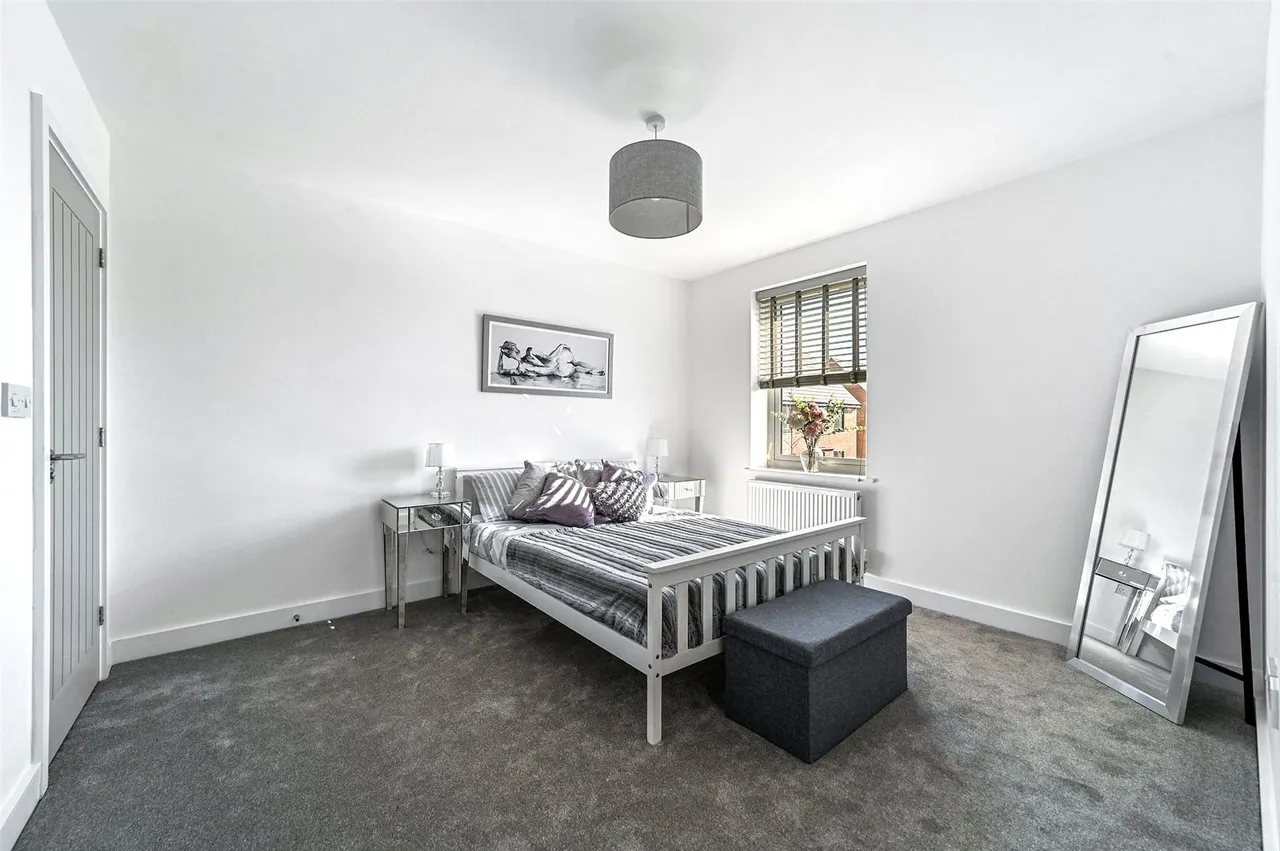 Crossways Gardens, Little Clacton, CO16, photo 10