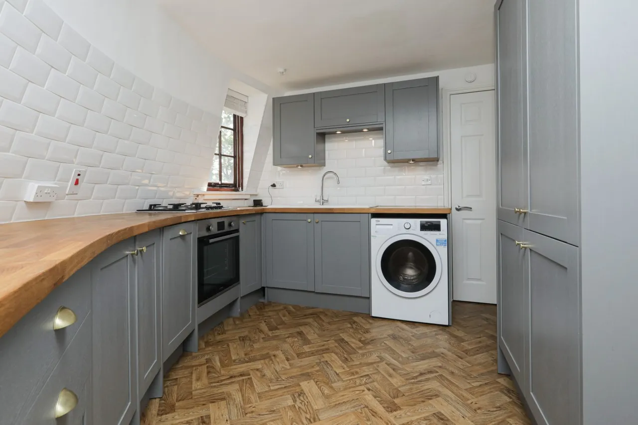 Park Road, Faversham, ME13, photo 3
