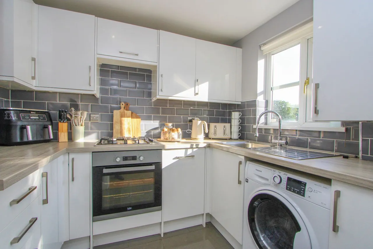 Brookthorpe Court, Yate, photo 6