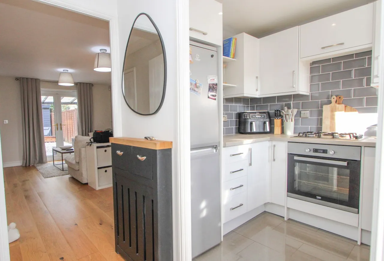 Brookthorpe Court, Yate, photo 8