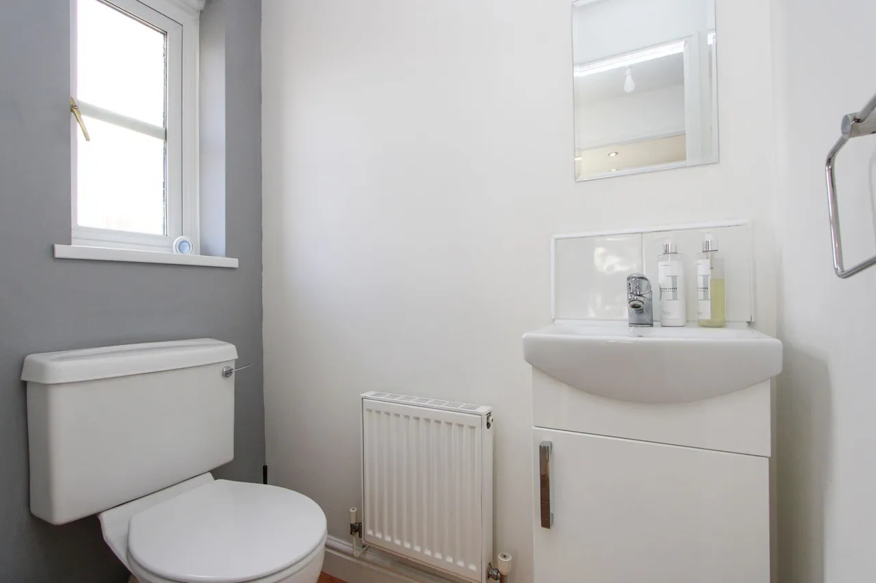 Brookthorpe Court, Yate, photo 9