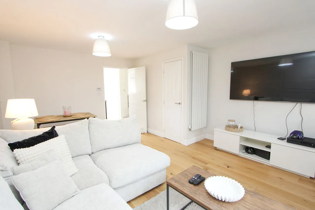 Brookthorpe Court, Yate, photo 5